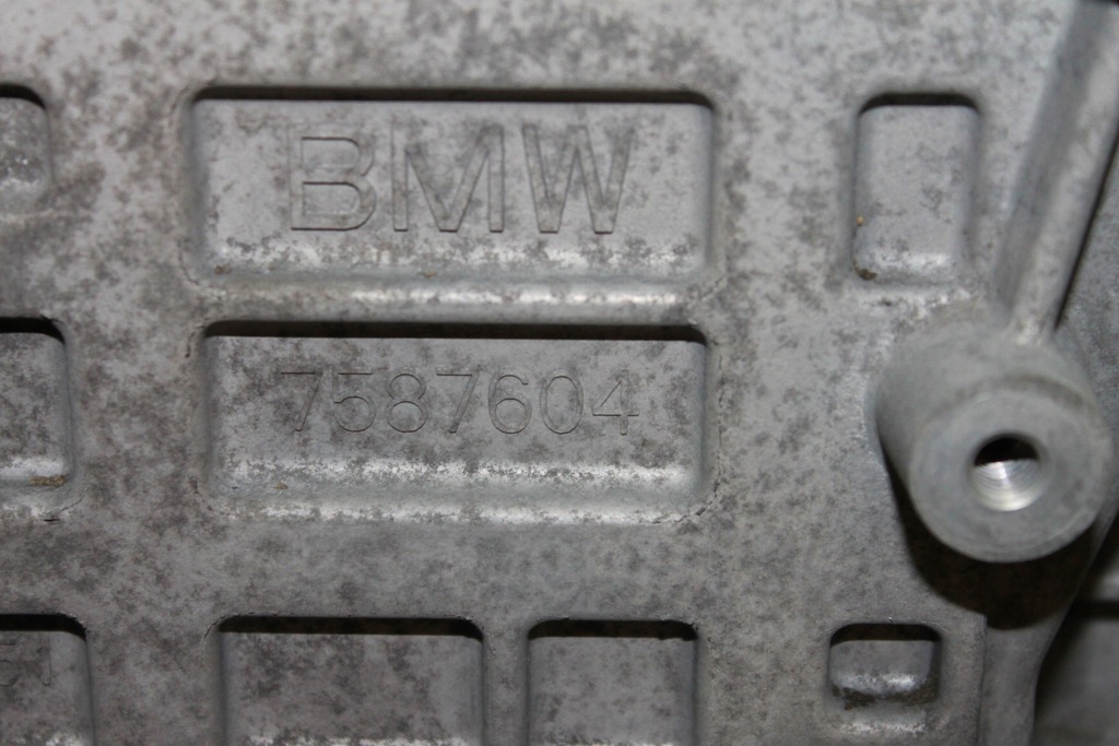 фото №13, Bmw f20 f30 f32 f10 f25 f15 - n20 n26 2.0i 2.8i dół блок двигуна wał поршні