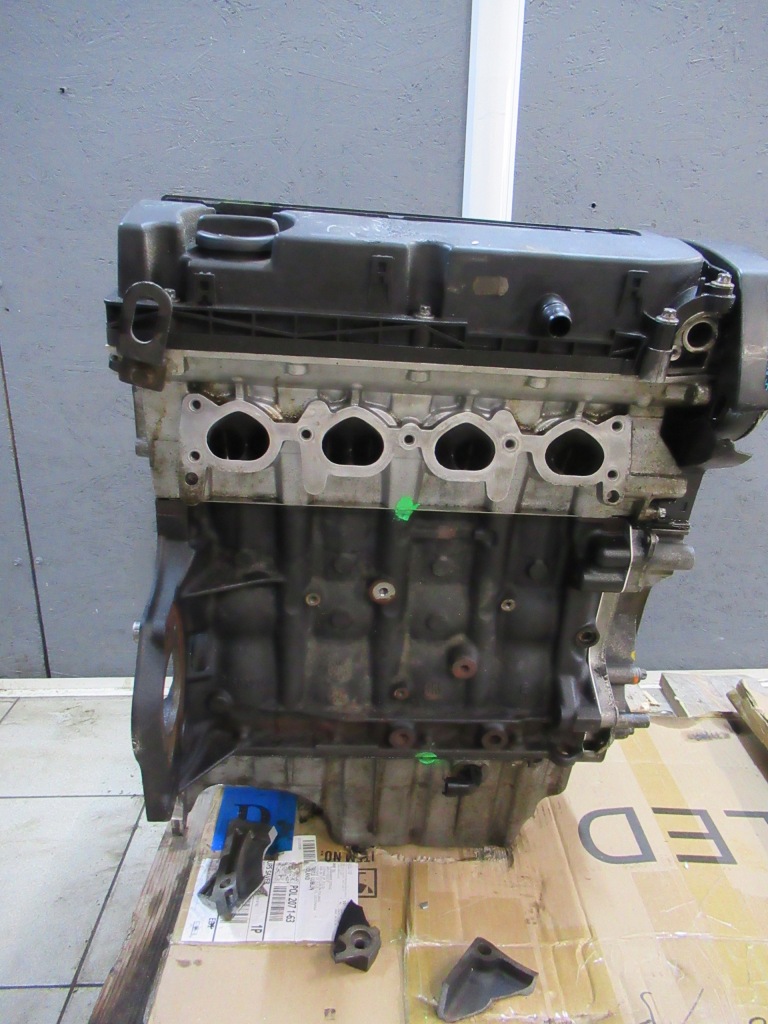 Двигатель стойку f18d4 1.8 16v cruze orlando треснувший блок с Разборки