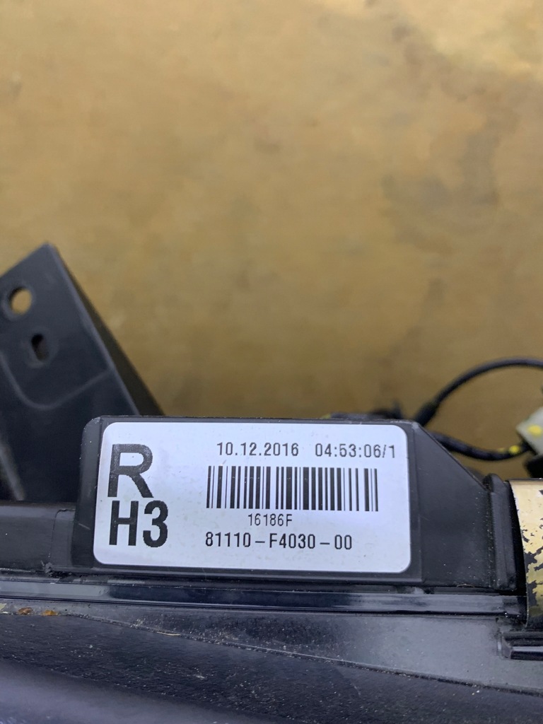 фото №4, Лампа правая led toyota chr ch-r 6 pin