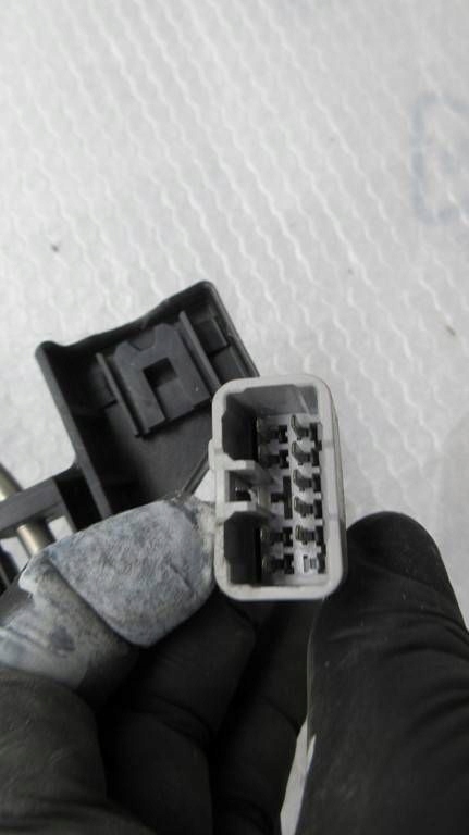 фото №11, Chrysler 300 - 300c 24050050 люк