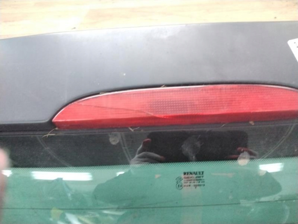 фото №2, Renault clio ii задняя крышка багажника