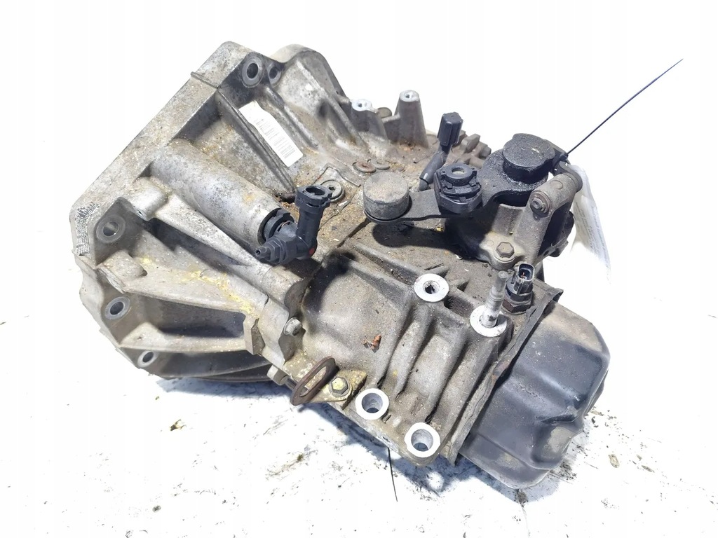 фото №10, Suzuki sx4 механічна 5-ступенева коробка передач передач 1.6 vvt бензин 79kw 107 hp