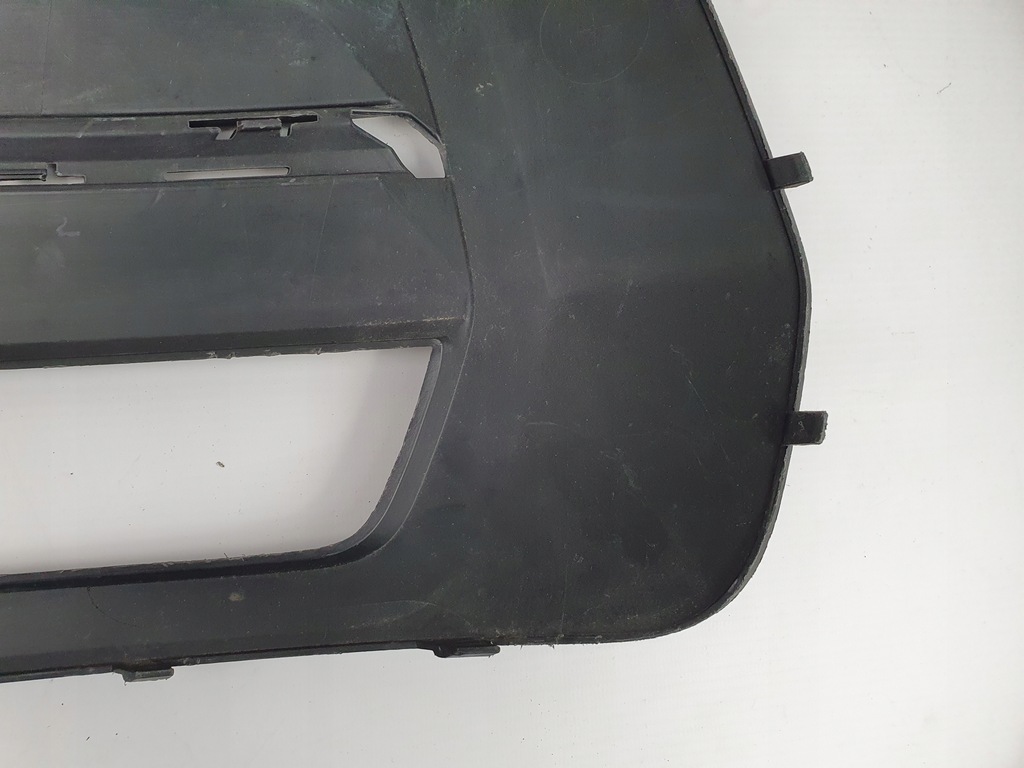 фото №10, Vw multivan iii lift 2019 - решётка бампера перед правый pdc 7la807490