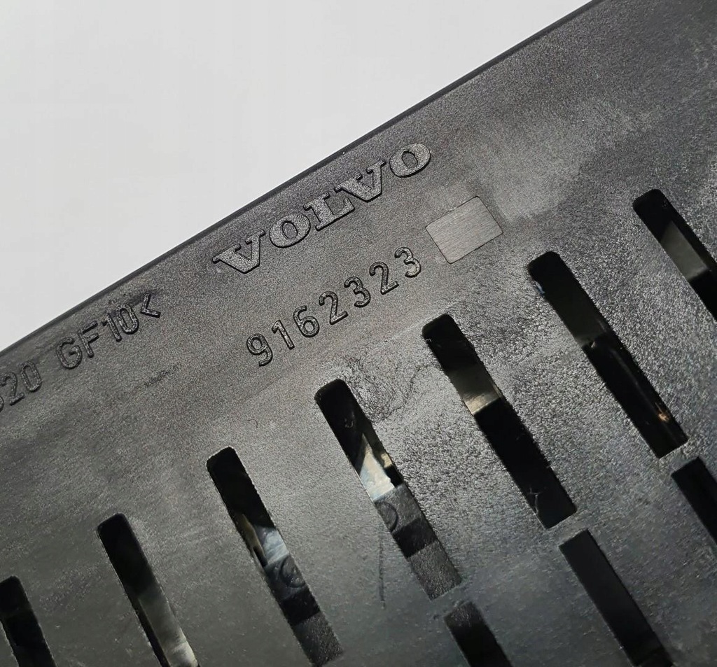 фото №5, Предохранитель главный volvo v70 ii 2.4 b 9162323 9441776