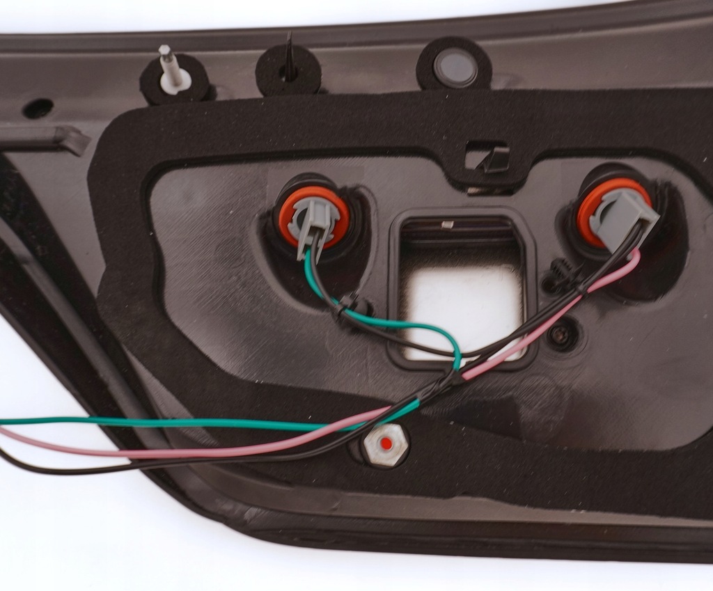 фото №15, Лампа задня do dodge durango 2014-2020 68156575ah середня