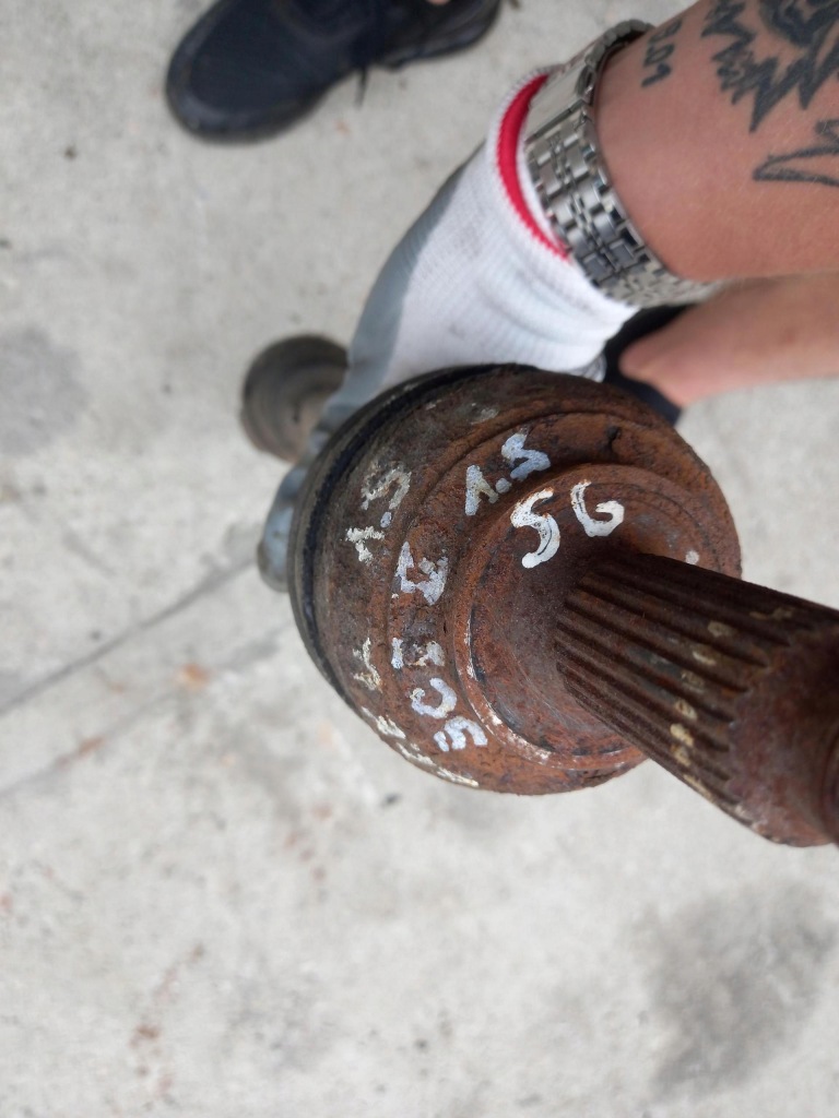 фото №8, Приводной вал короткий левая renault scenic ii 1.5 dci 03-09