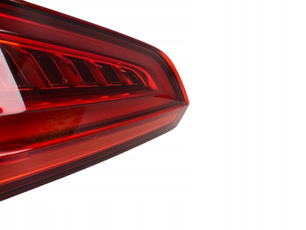 фото №12, Audi q5 sq5 2017 ліва сторона лампа задня