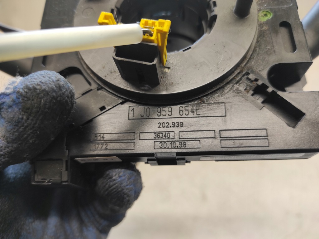 фото №6, Vw new beetle 97- переключатель комбинированный лента шлейф 1j0959654e 4b0953503e