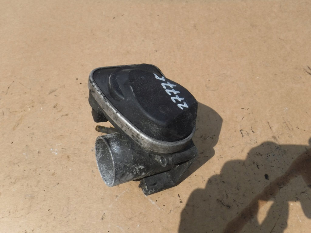 фото №1, Дроссельная заслонка skoda fabia i 1.4 047133062d