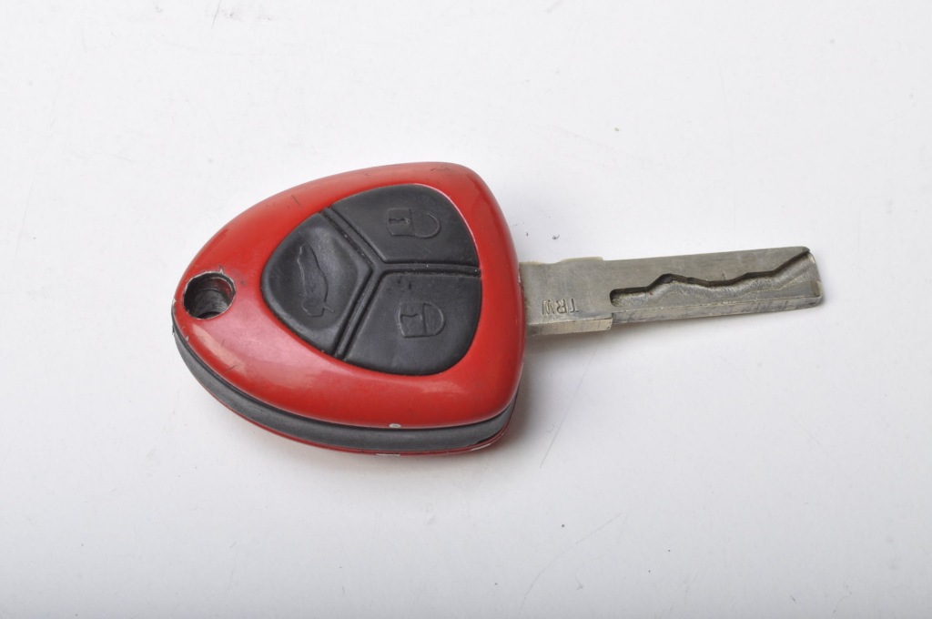 Купити Ferrari california 4.3 f149 замок запалювання ключ