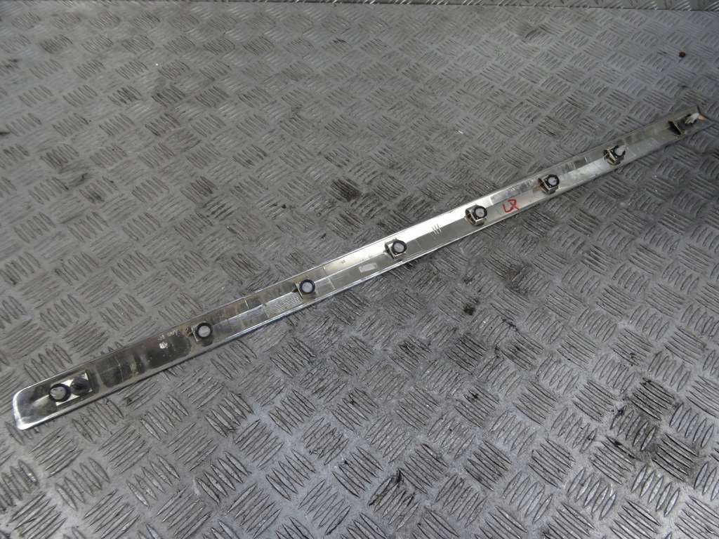 фото №4, Citroen c5 iii x7 молдинг na дверь левый перед хром