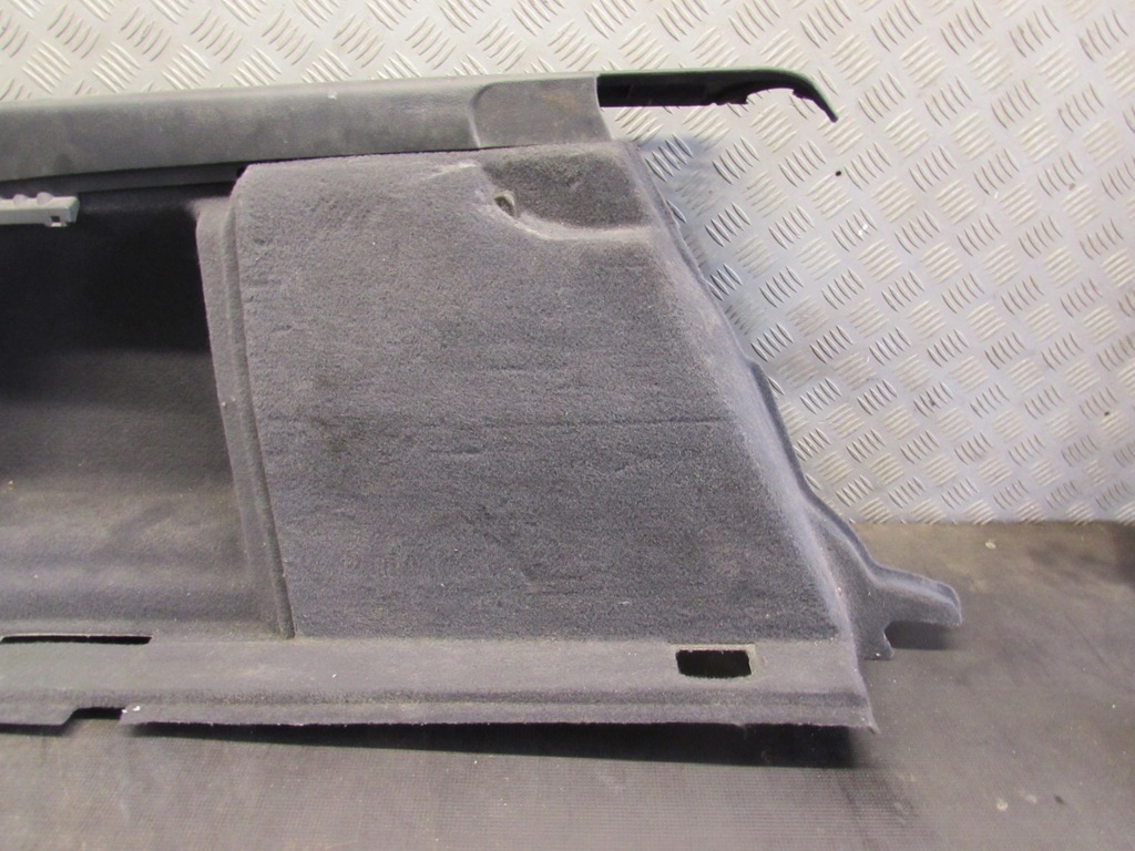 фото №4, Обшивка оббивка лівий задня audi a4 b7 04-08 r.