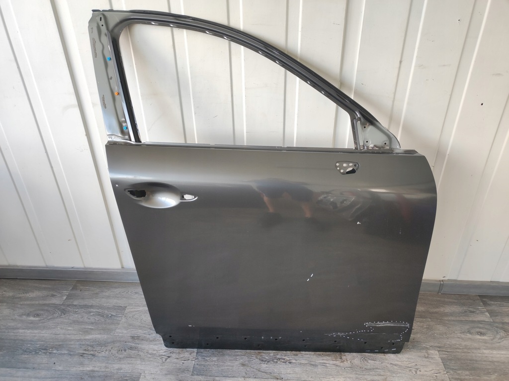 фото №1, Дверь mazda cx60 передние правое -------