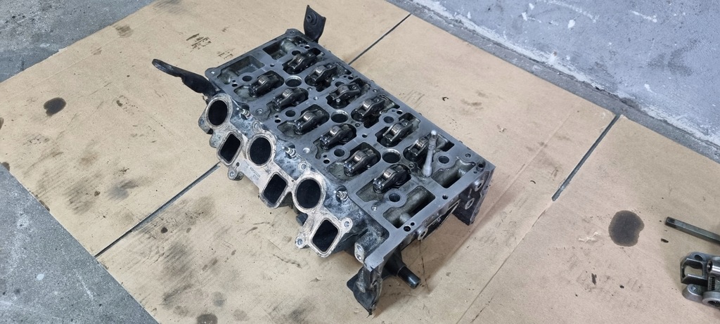 фото №2, Головка правая 3.0 tdi 059354ds