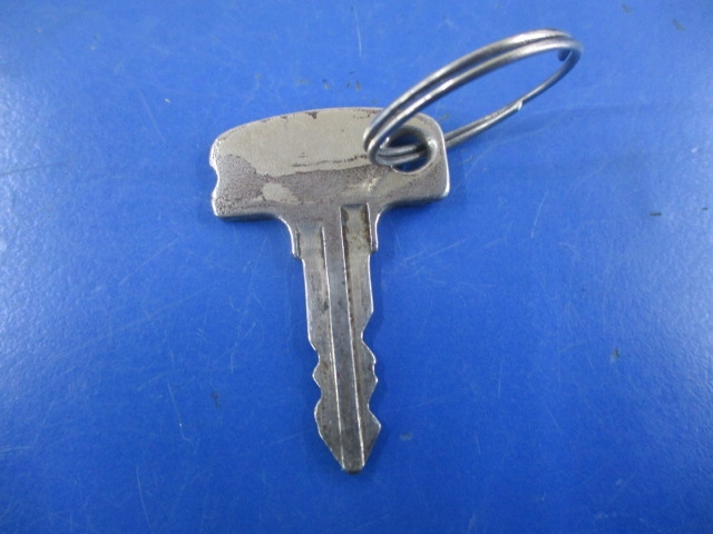 фото №8, Wartburg 1.3 замок зажигания ключ