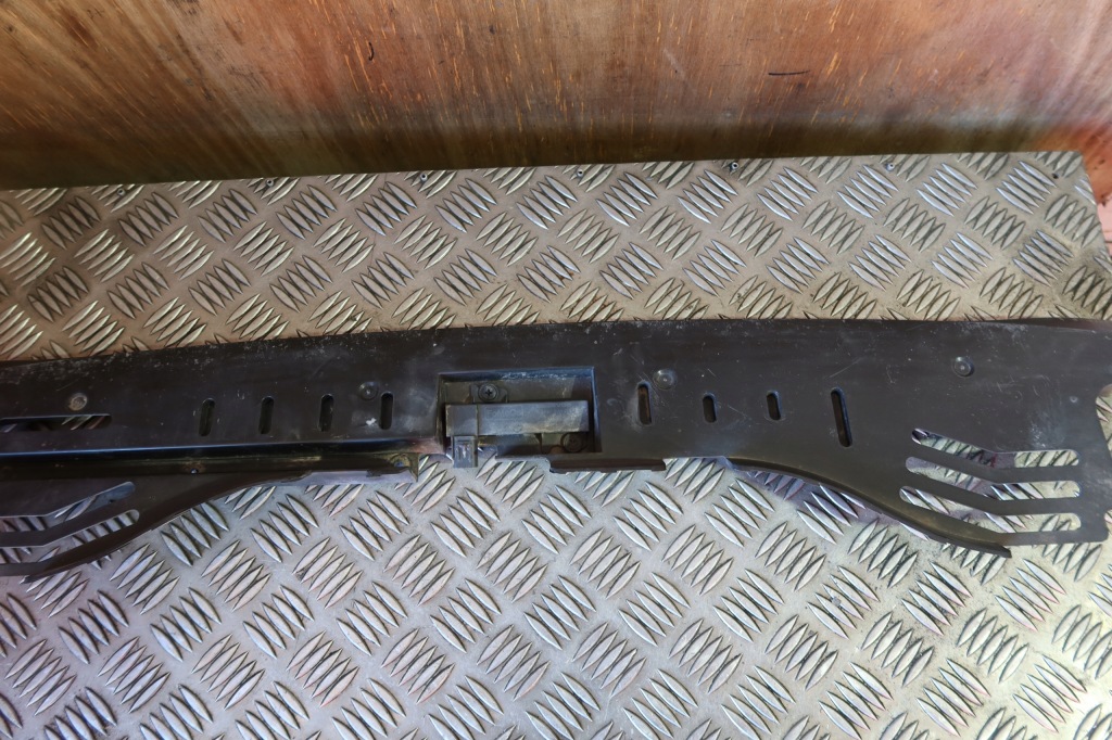 фото №3, Направляющая бампера задняя s-max am21-r17b861-a