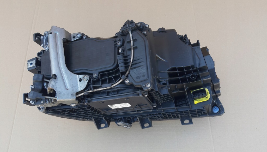 Фара фара full led левое  scania r s Киев