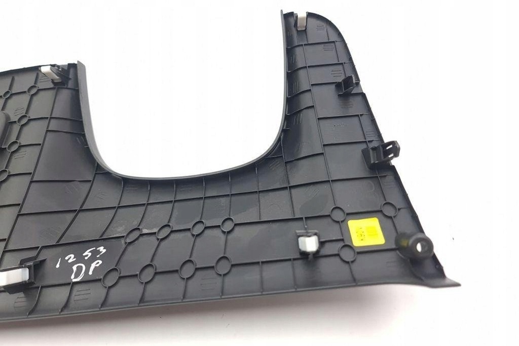 фото №8, Нижня молдинг декоративна панелі приладової панелі kia niro 84751at900 electric 150kw