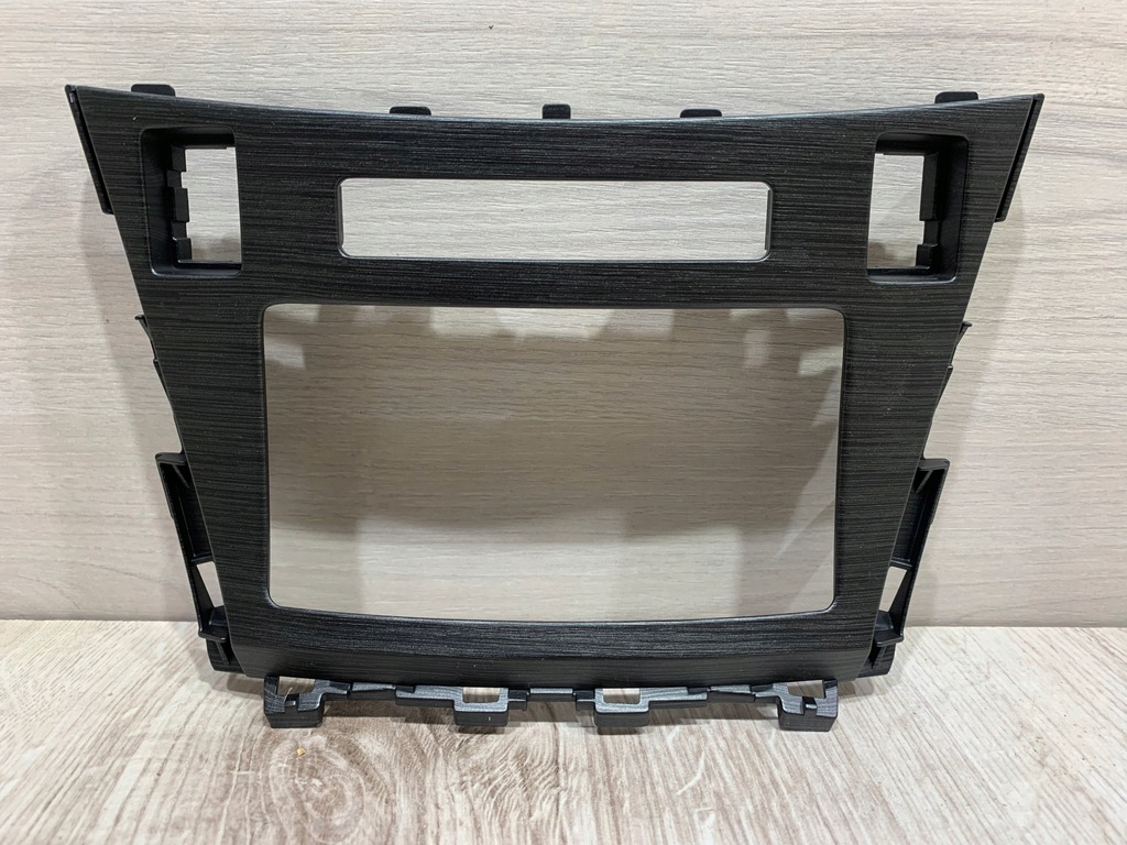 фото №1, Toyota prius рамка накладка радио 55422-05020