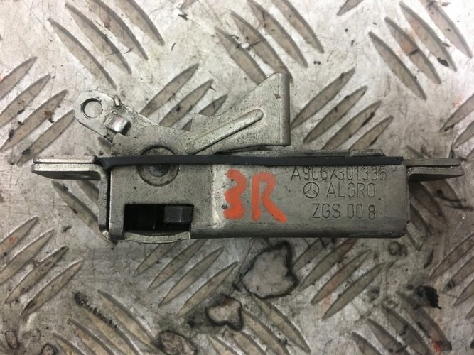 фото №5, Замок двері розсувних bok sprinter a9067301335