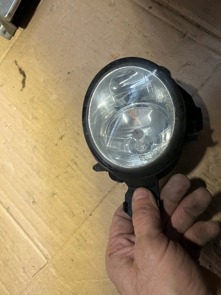 Купить Противотуманная фара bmw x5 рестайлинг  3,0 d 8920367 оригинал