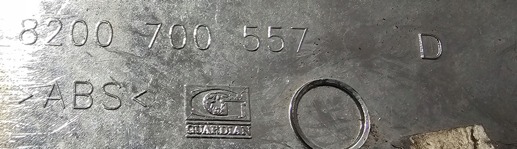 фото №2, Оригинальная молдинг крышки задняя хром renault thalia ii - 8200700557