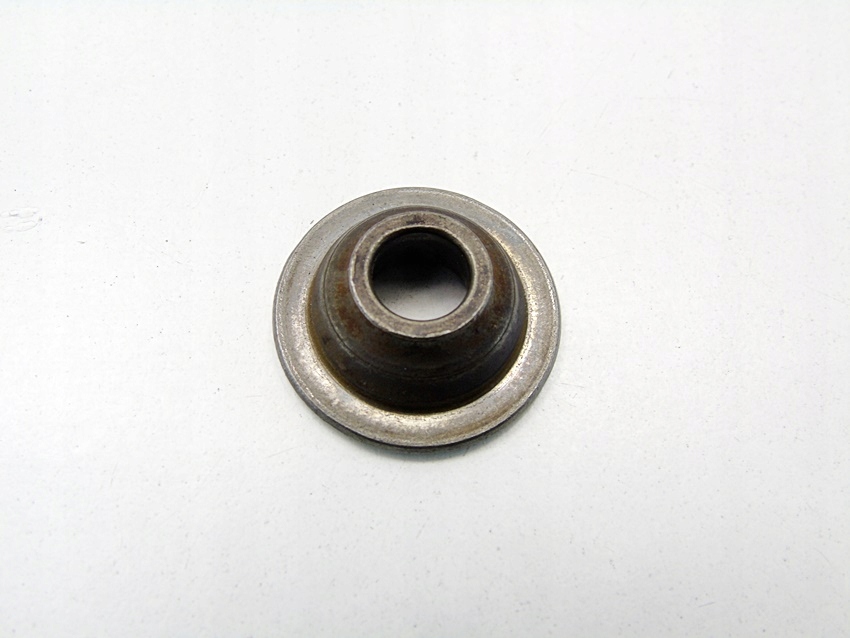 Поддон тарелка клапана головки 1.2 8v energy clio i rapid renault 19 91-99 Оригинал