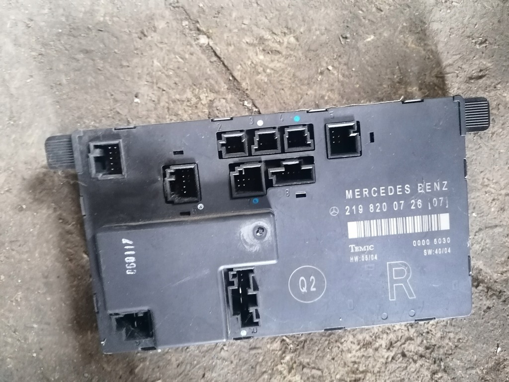 фото №1, Блок управления дверь 2198200726 mercedes cls320 w219