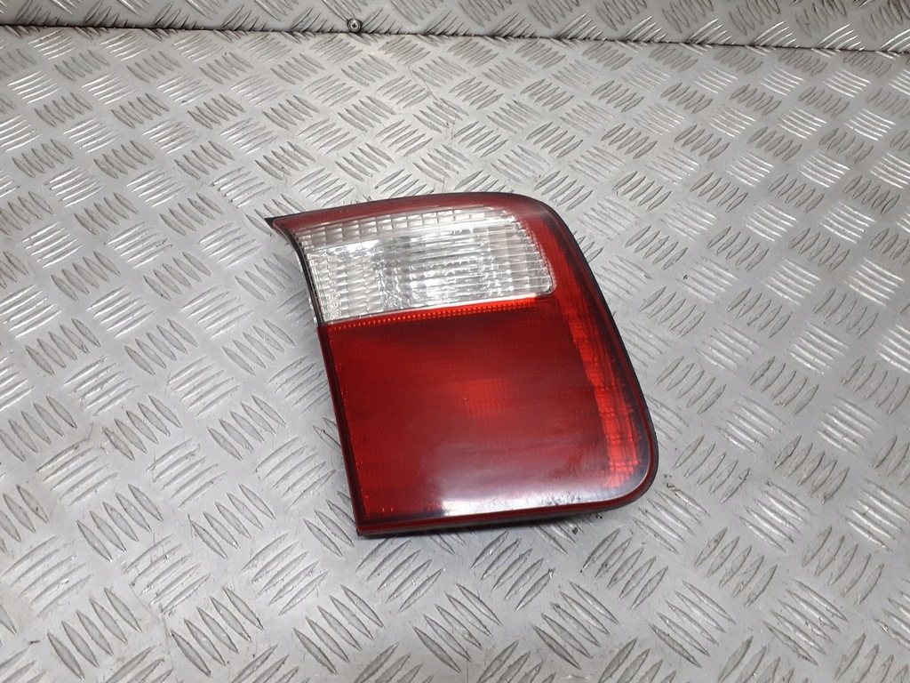 фото №1, Лампа левая задняя w крышка багажника lift subaru forester