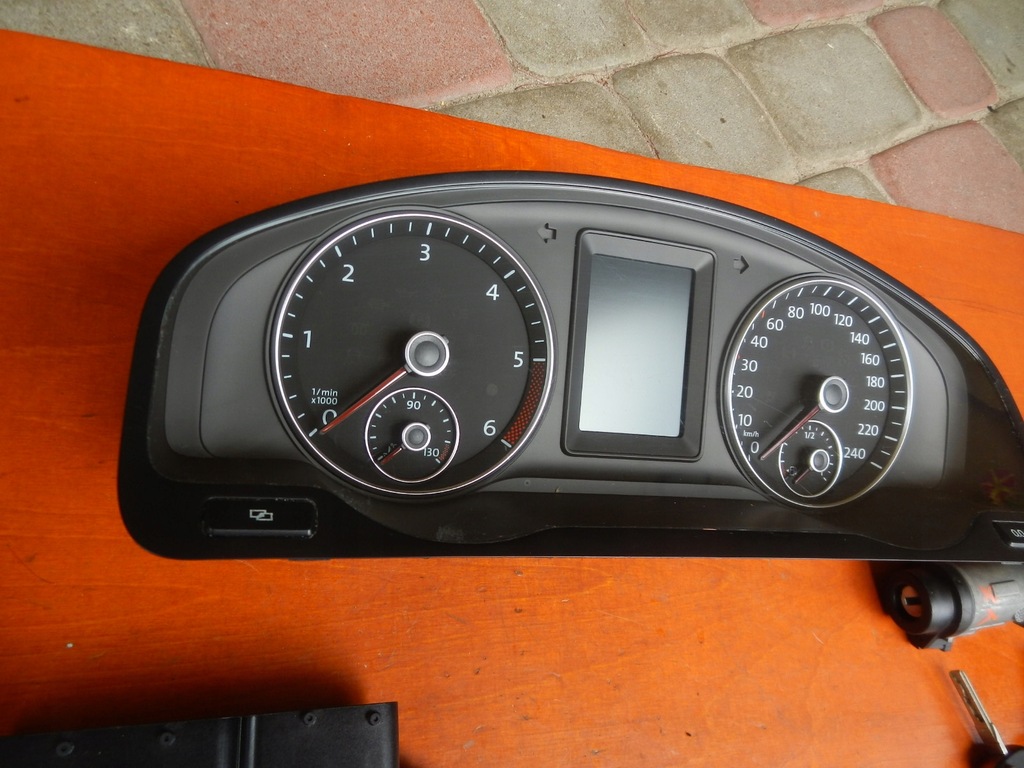 фото №13, Набор стартовый бортовой компьютер vw t5 lift 2.0tdi 10-