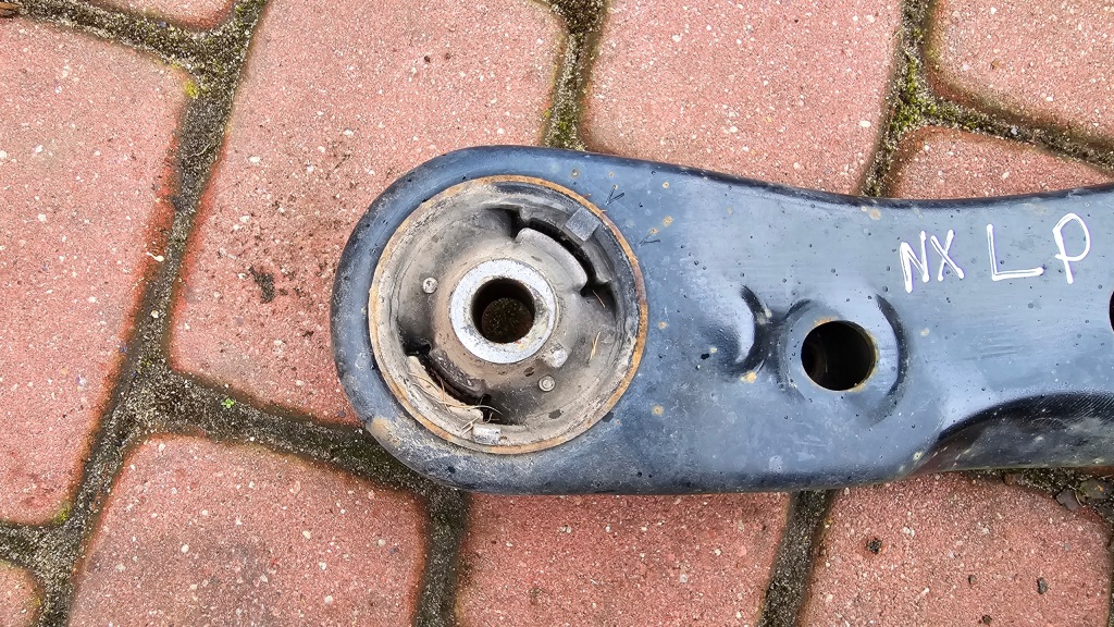 фото №3, Важіль перед лівий lexus nx