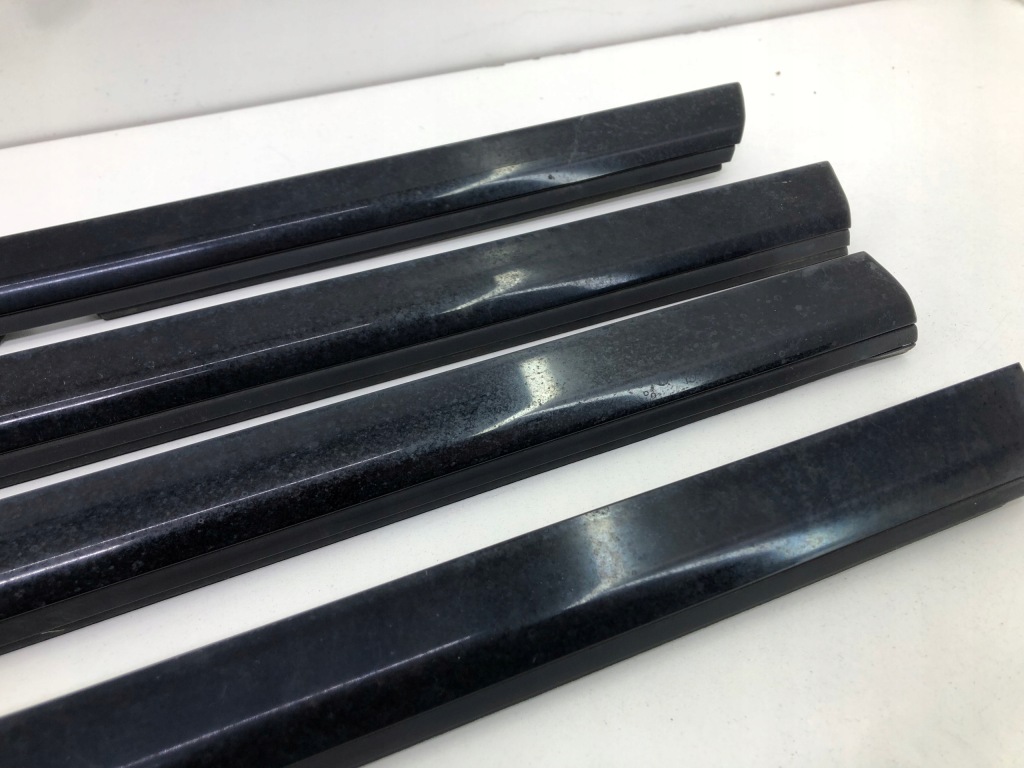 Mercedes w117 накладки двері захист стійка комплект a1176900579 a1777250382 Київ