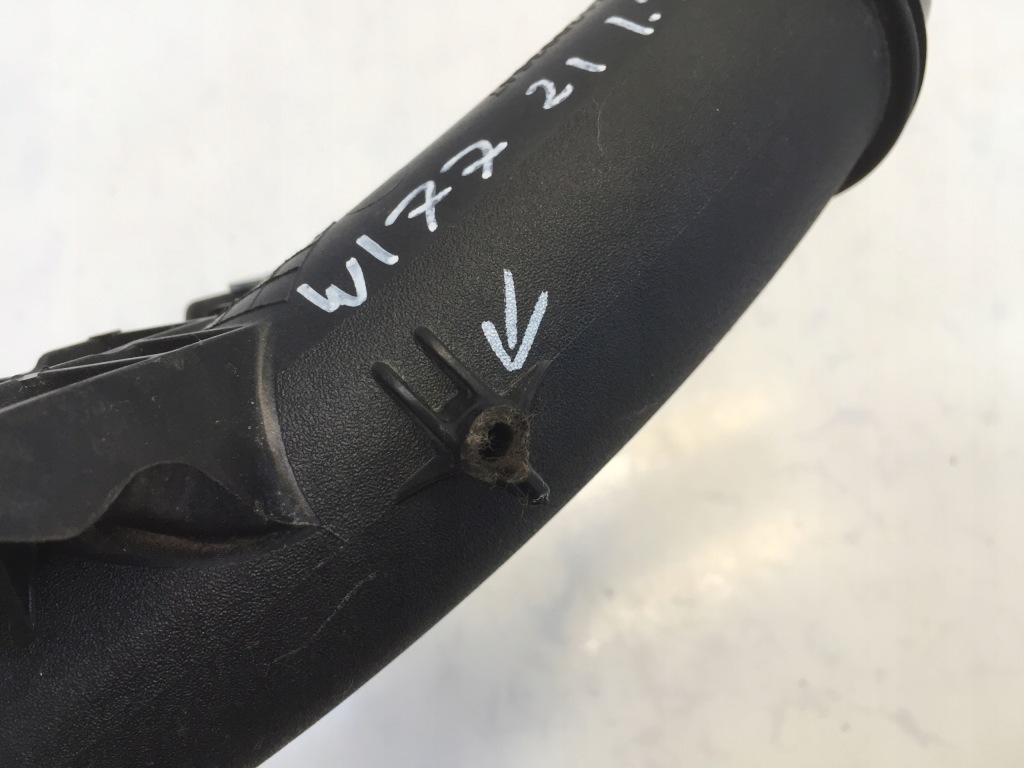 фото №3, Mercedes a w177 h247 1.3 труба шланг воздуха