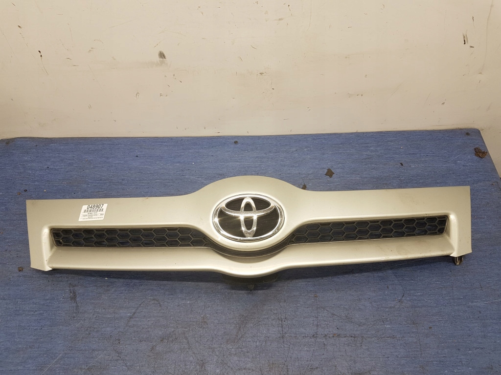 фото №1, Toyota corolla verso i lift решётка радиатора решётка радиатора 1c0