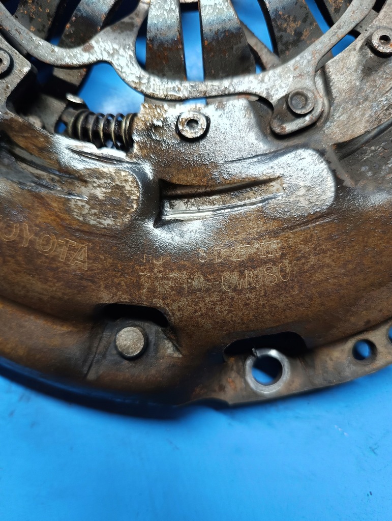 фото №5, Сцепление колесо двухмассовый lexus is 220 toyota 2.2 d-cat 2ad