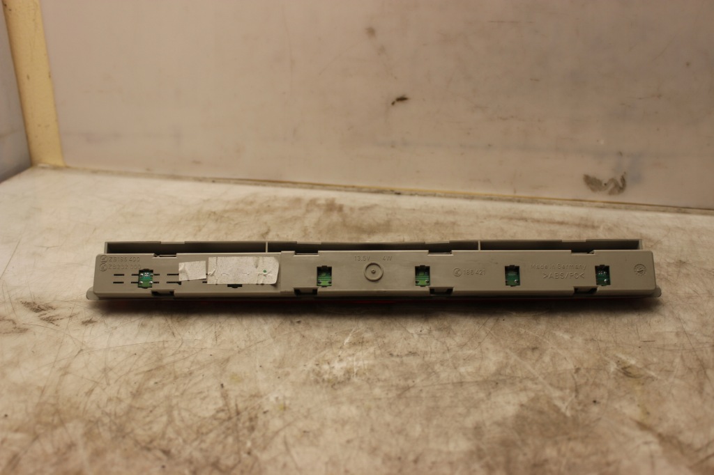 фото №3, Третій світло стоп mercedes clk w208 slk r170