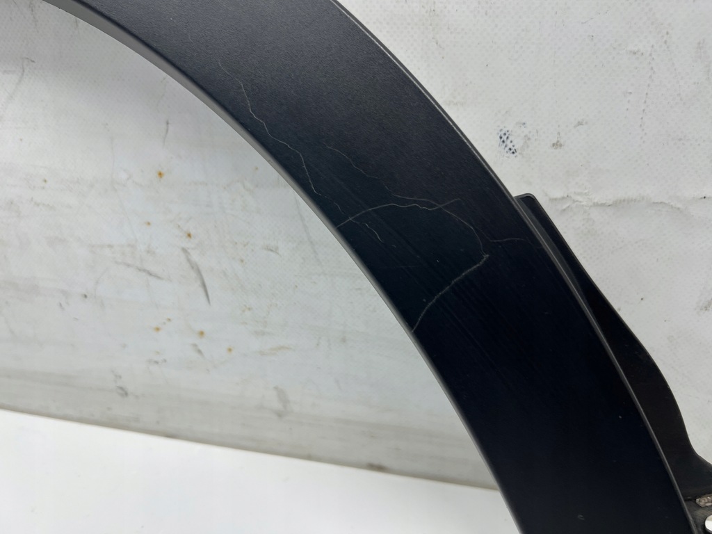 фото №8, Suzuki sx4 s-cross молдинг накладка крила правий задня 77251-61m0