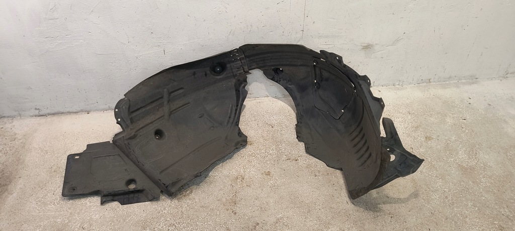 фото №8, Підкрилок праве перед mercedes w205 14-