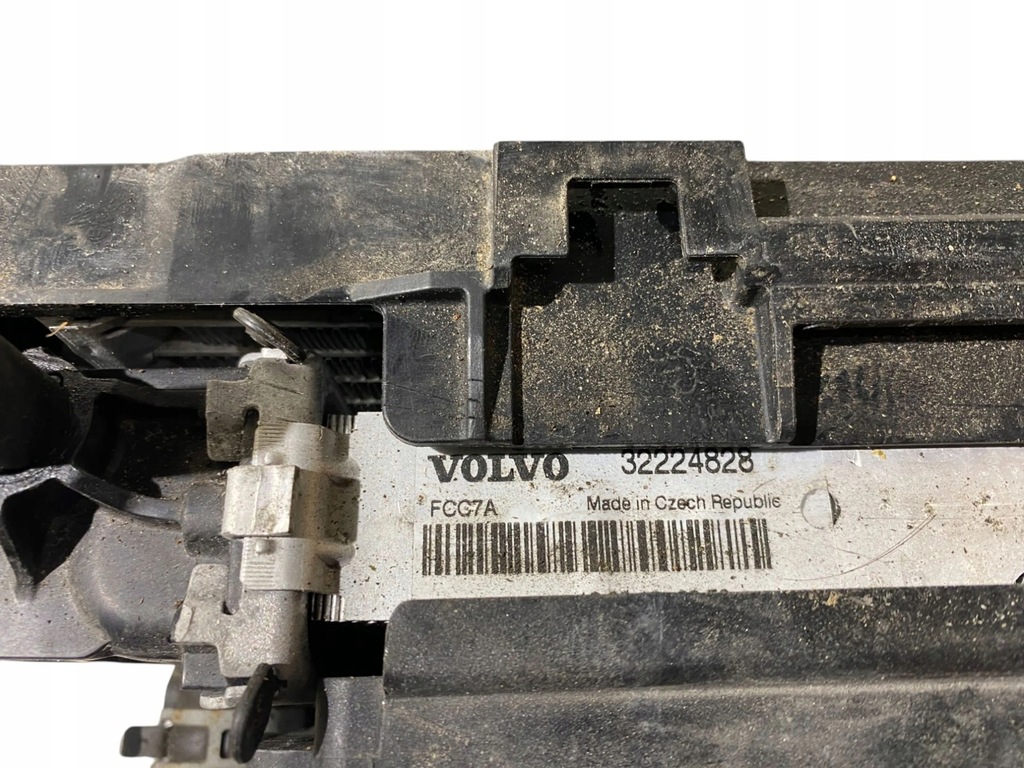 фото №12, Volvo xc90 2018 радіатор / комплект