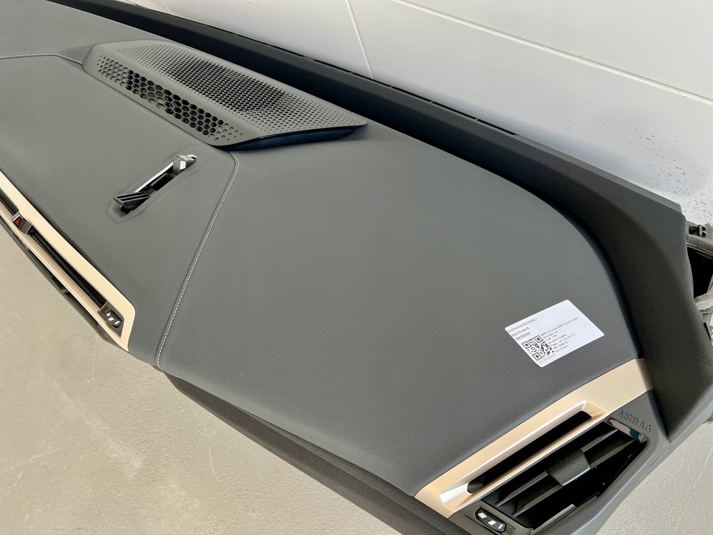 фото №6, Bmw ix i20 панель приладів консоль приладова панель приладів оригінал bmw jak nowa