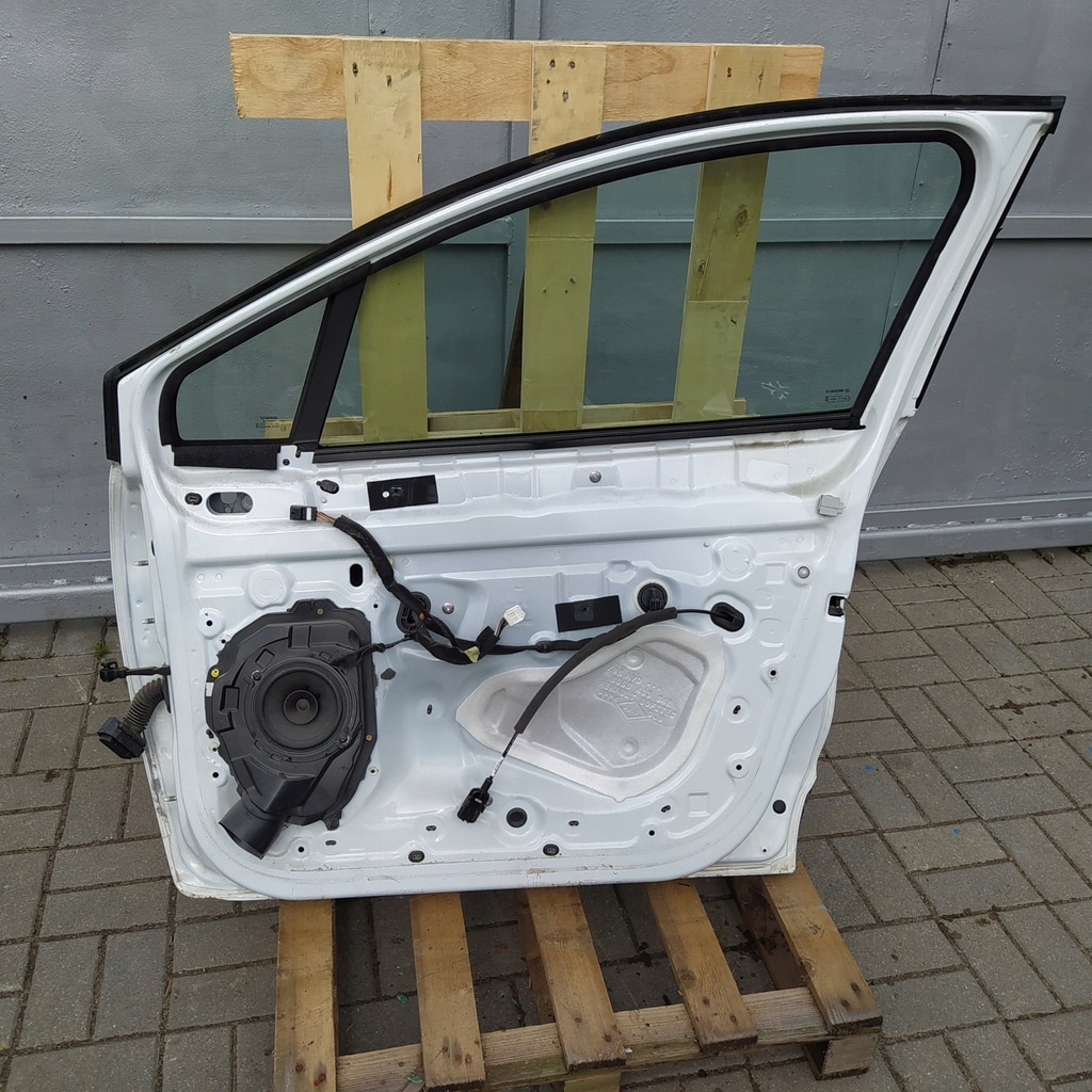 фото №8, Дверь правый перед передние renault clio iv 2019r