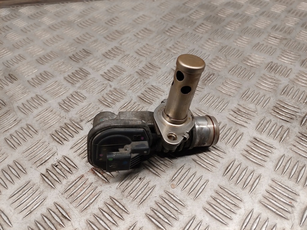 Alfa romeo stelvio giulia 04861879ab 2.0 бензин клапаны egr с Разборки