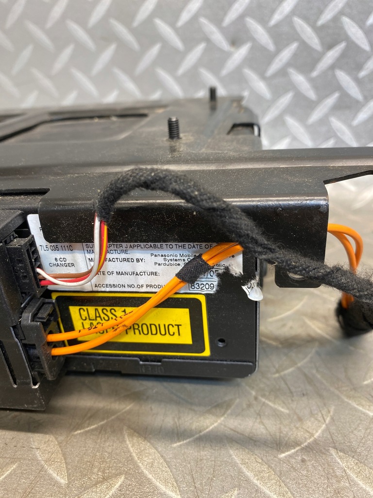 фото №5, Чейнджер дисков porsche оригинальный номер 7l5035111c