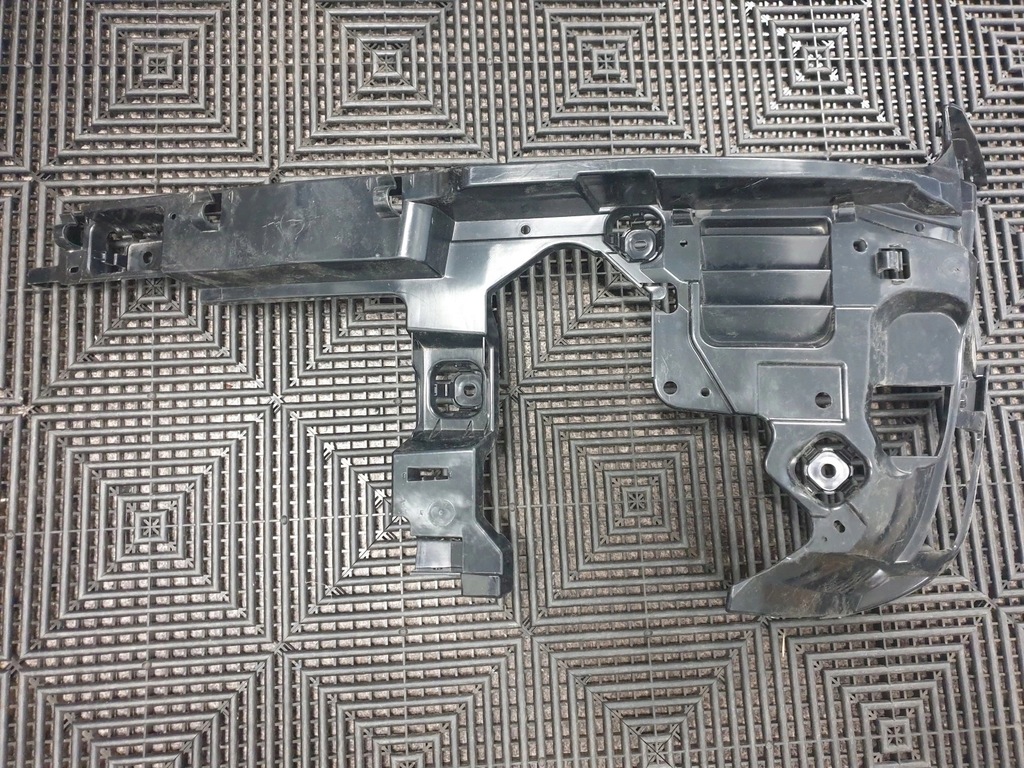 фото №1, Направляющая кронштейн бампера правое задняя mini clubman f54