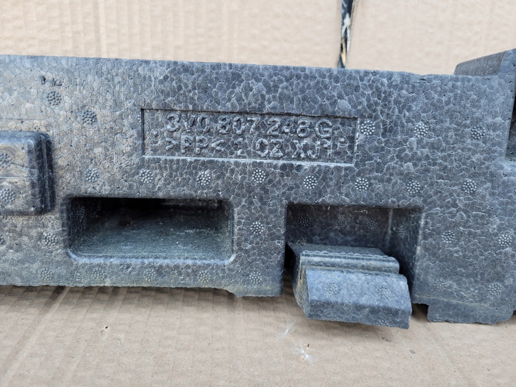 фото №6, Skoda superb iii пена абсорбер перед 3v0807248g