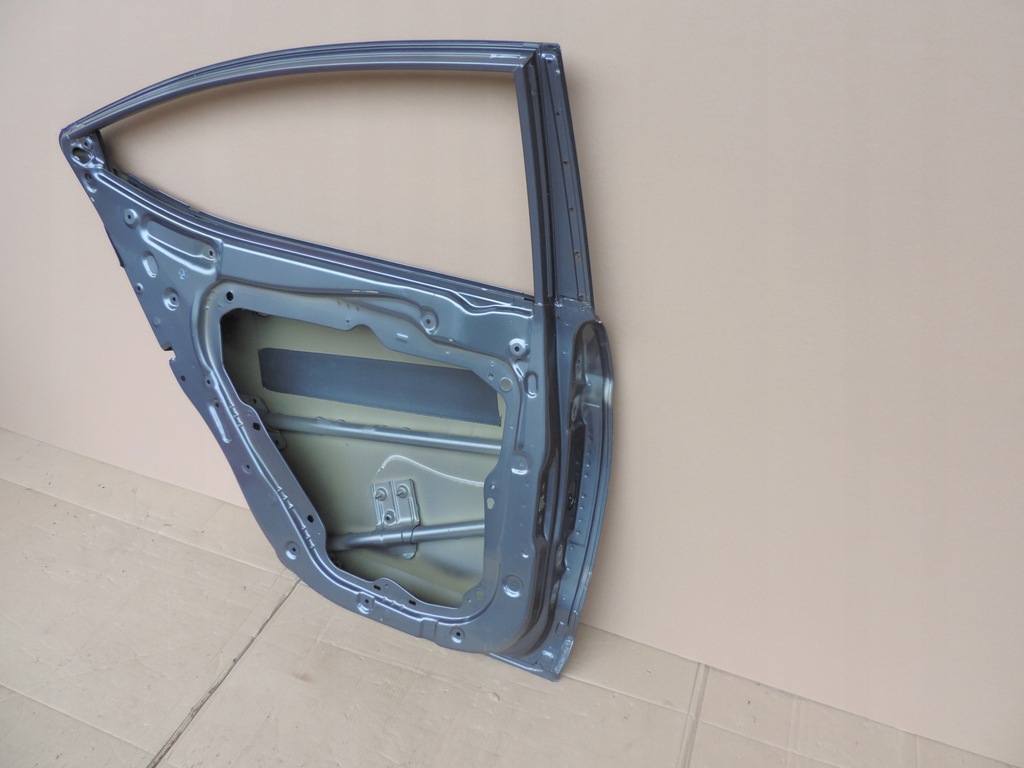 фото №10, Hyundai elantra vi 2015 2016 2017 двері ліва задня