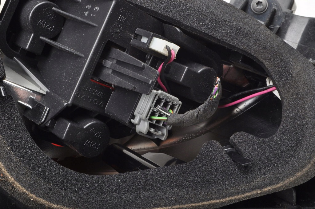 фото №11, Volvo v40 ii лампа правая задняя правый задняя 31395845