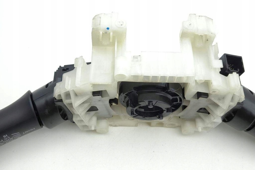 фото №9, Переключатели mitsubishi outlander ii cw_w 8600a326 2.3l дизель 2010