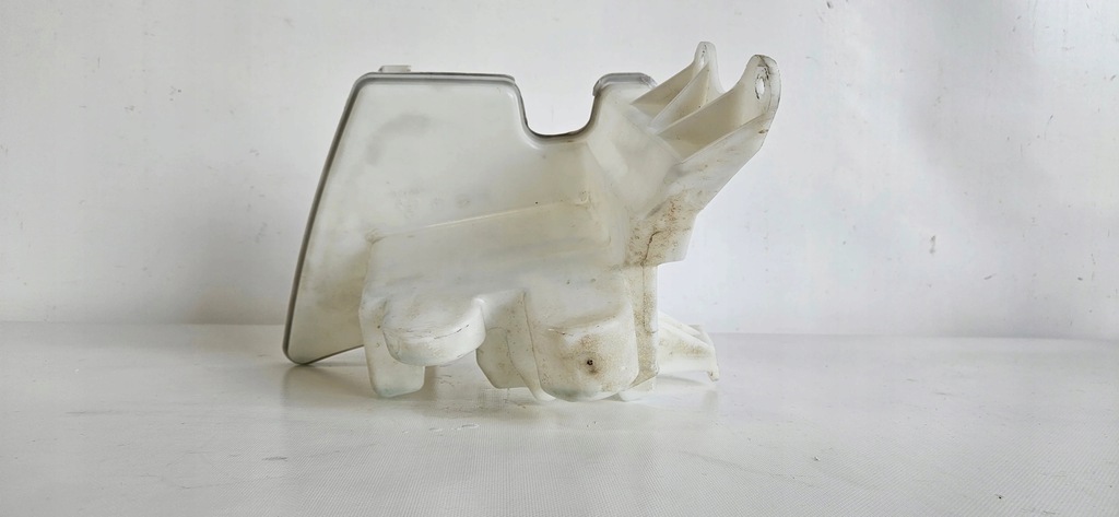 фото №7, Бачок spryskiewaczy toyota auris ii e18 13-