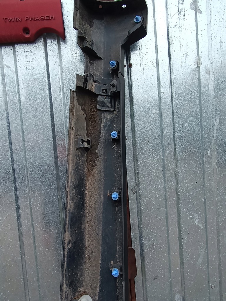 Peugeot 2008 1 порог молдинг накладка порог правая 96781715xt с Разборки